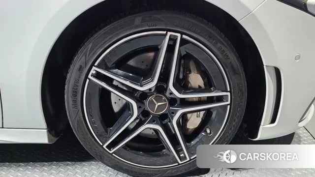 Mercedes-Benz A-Class W177 id 3788478 из Кореи 16