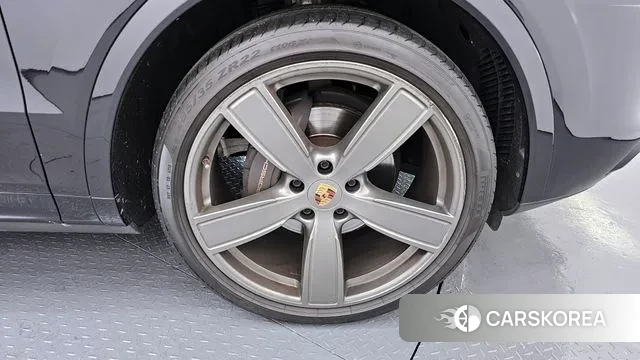 Porsche Cayenne (PO536) id 3400845 из Кореи 15