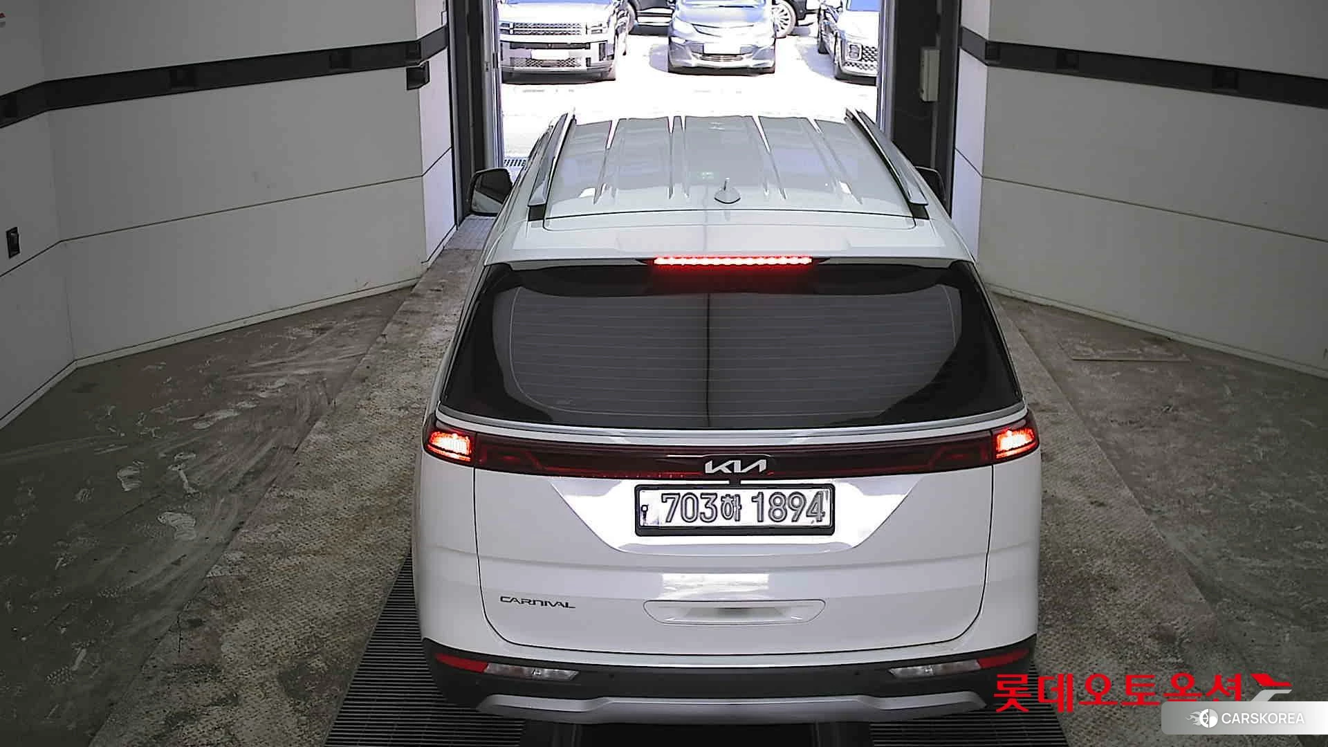 Kia Carnival id 3882178 из Кореи 32
