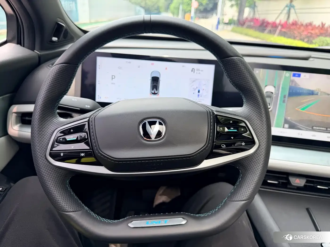 Chang'an Changan UNI-T id 4570855 из Китая 9