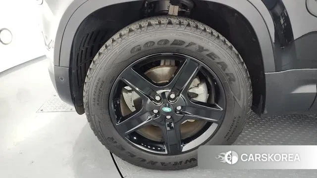 Land Rover Defender (L663) id 3555852 из Кореи 15