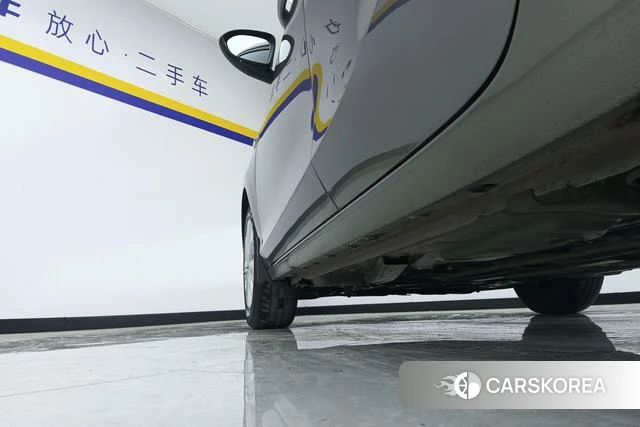 Buick Excelle id 3804196 из Китая 12