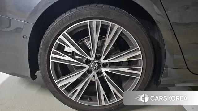 Audi A6 (C8) id 3512883 из Кореи 12