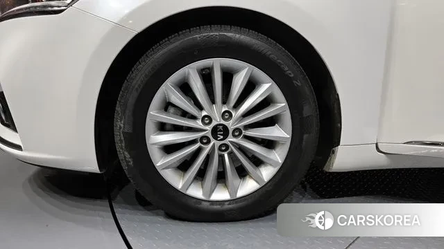 Kia Come New K7 id 3563284 из Кореи 15