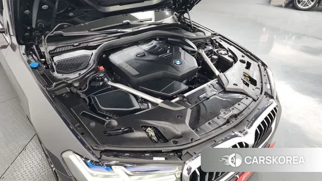 BMW 5 Series (G30) id 3591085 из Кореи 15