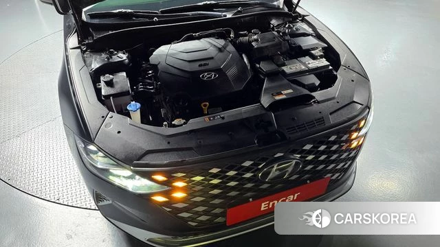 Hyundai The New Grandeur IG id 4323811 из Кореи 25