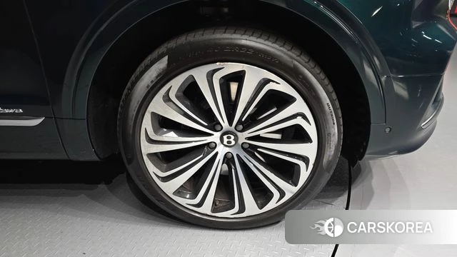 Bentley Bentayga id 3786410 из Кореи 15