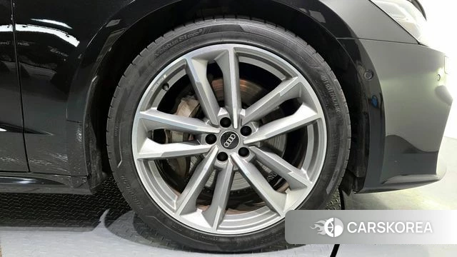 Audi A7 (4K) id 3866258 из Кореи 15