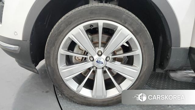 Ford Explorer id 4310998 из Кореи 33