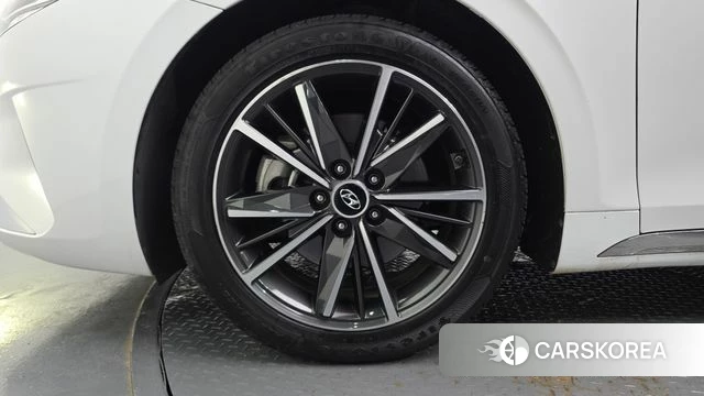 Hyundai The New Grandeur IG id 4893973 из Кореи 27