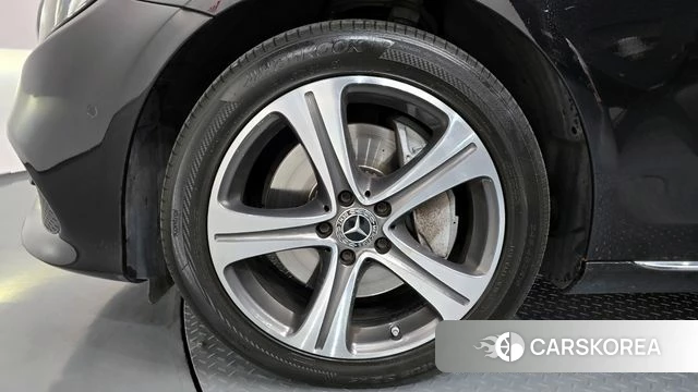 Mercedes-Benz E-Class W213 id 4196747 из Кореи 15
