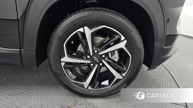 Chevrolet (GM Daewoo) The New Trail Blazer id 3684888 из Кореи 15