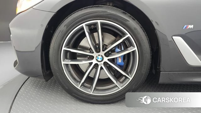 BMW 5 Series (G30) id 4835689 из Кореи 32