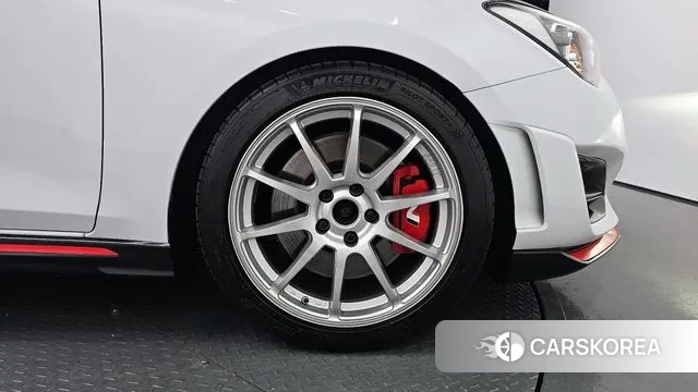 Hyundai Veloster (JS) id 2970428 из Кореи 15