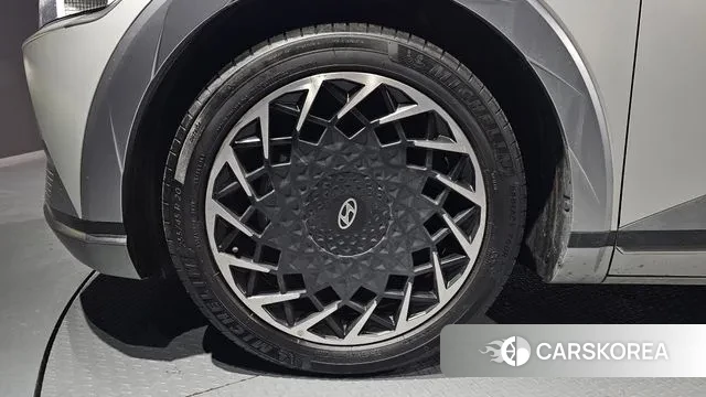 Hyundai Ionic 5 id 3458731 из Кореи 15