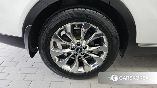 Kia The New Sorento id 4459283 из Кореи 15
