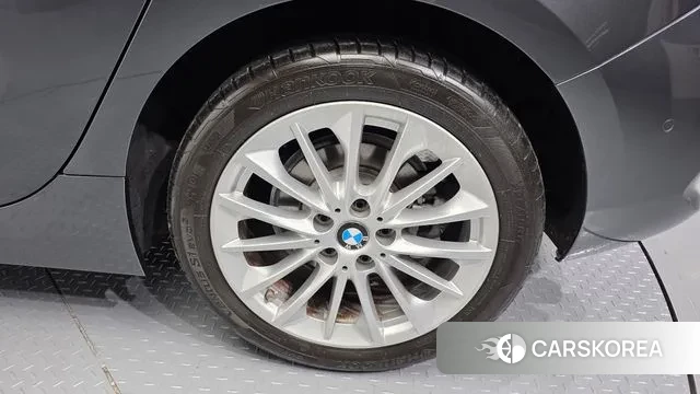 BMW 1 Series (F40) id 3722468 из Кореи 15