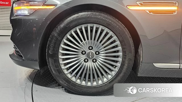 Genesis G90 id 3820772 из Кореи 15