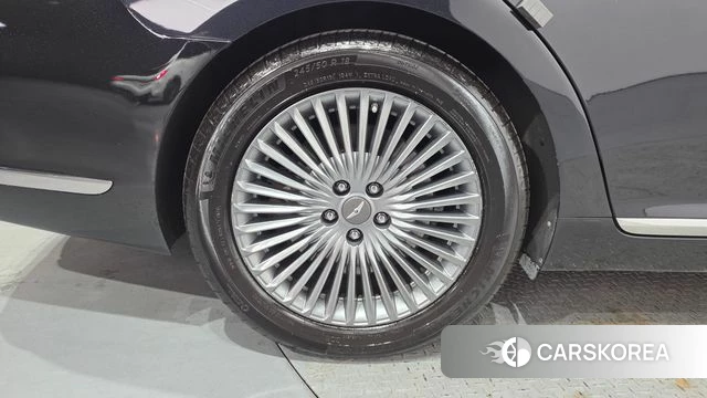 Genesis G90 id 3965944 из Кореи 15