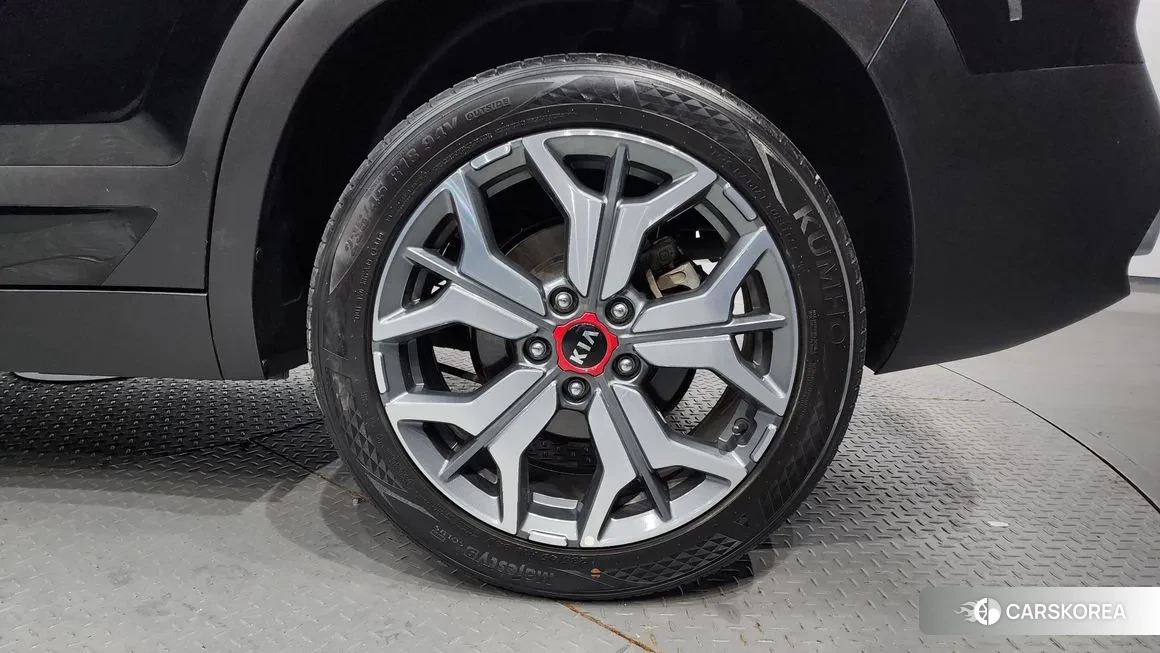 Kia Seltos id 2149738 из Кореи 15