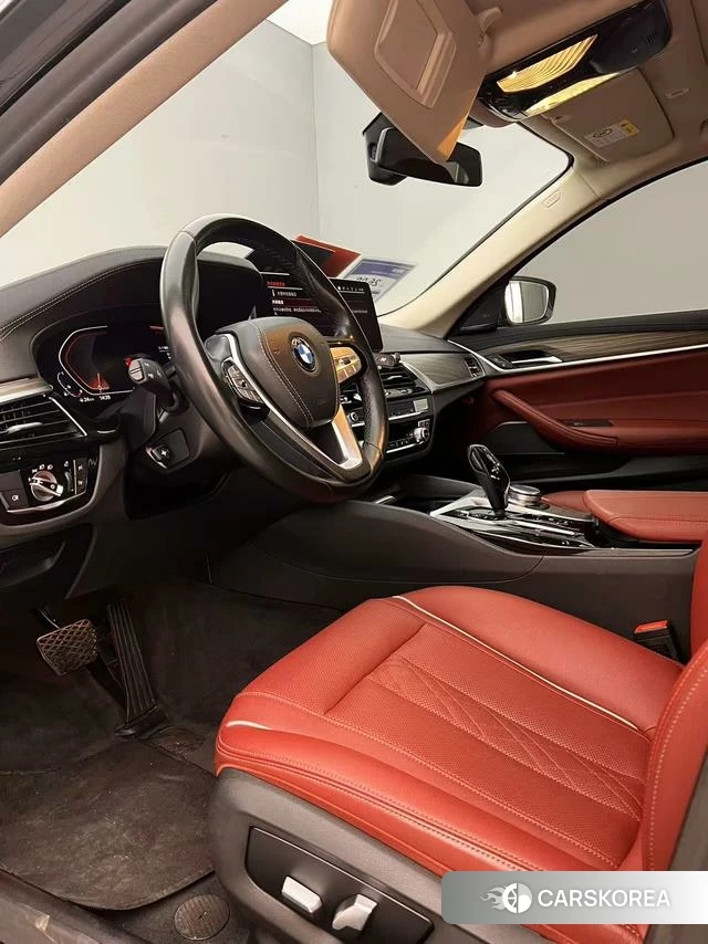 BMW 5 series 2022 Черный из Китая, фото 5