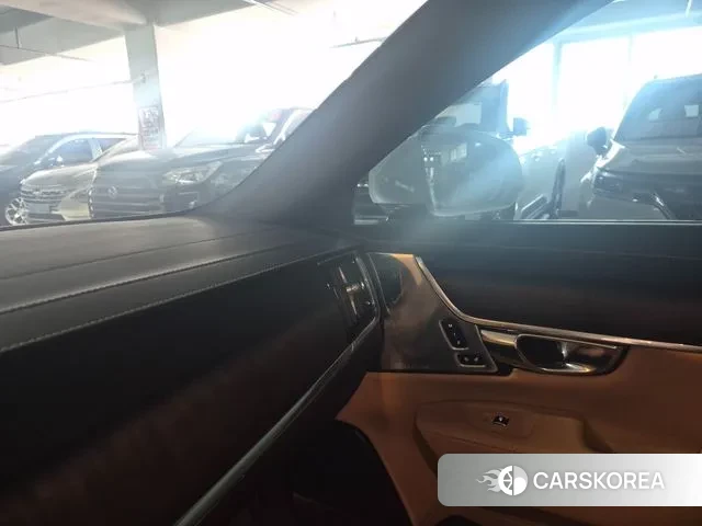 Volvo S90 id 3661021 из Кореи 15