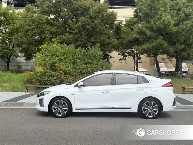 Hyundai Ionic Hybrid id 3107343 из Кореи 15