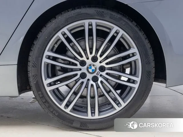 BMW 5 Series (G30) id 2994878 из Кореи 15