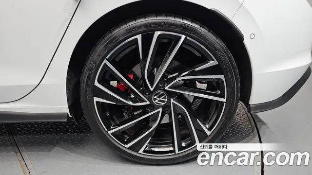 Volkswagen Golf 8th Generation id 2782183 из Кореи 15