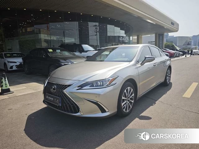Lexus ES id 4238601 из Китая 10