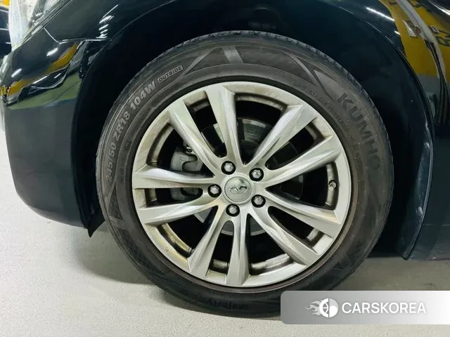 Infiniti Q70 id 3444871 из Кореи 15