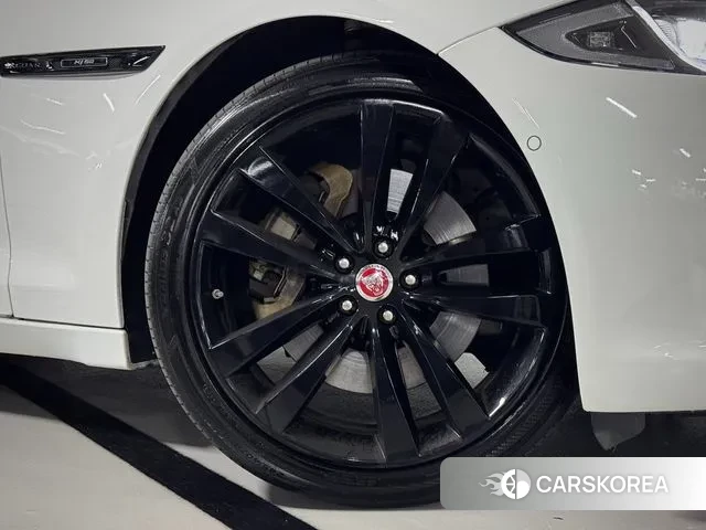 Jaguar All New XJ id 3283673 из Кореи 15