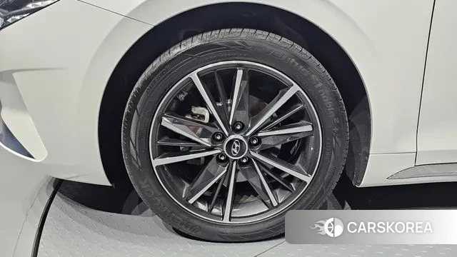 Hyundai The New Grandeur IG Hybrid id 3220176 из Кореи 15