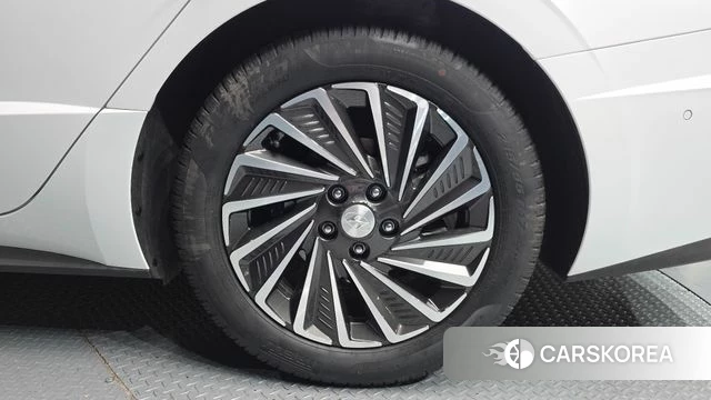 Hyundai Sonata Hybrid (DN8) id 3832815 из Кореи 15