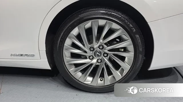Lexus ES300h 7th generation id 3676838 из Кореи 15