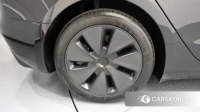 Tesla Model 3 id 3410333 из Кореи 15