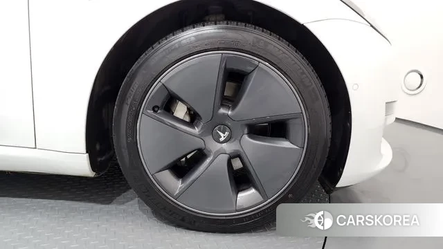 Tesla Model 3 id 3740681 из Кореи 15