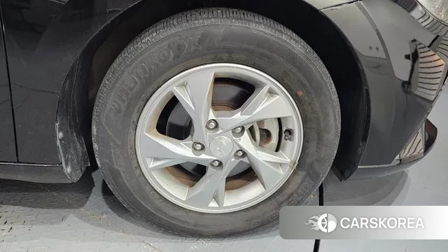 Hyundai Avante (CN7) id 3038754 из Кореи 15