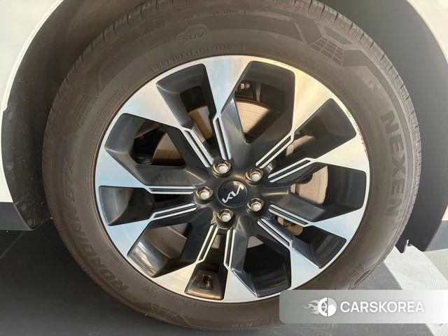 Kia Carnival 4th generation 2023 Белый из Кореи, фото 5