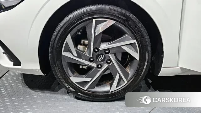 Hyundai The New Avante (CN7) id 3605830 из Кореи 15