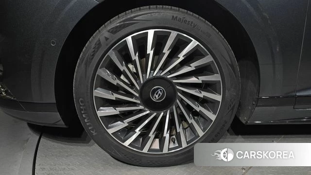 Hyundai Grandeur Hybrid (GN7) id 4017432 из Кореи 15