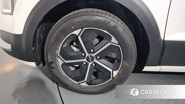 Kia Di Ol Nu Niro id 3378506 из Кореи 15