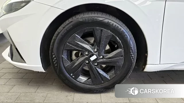 Hyundai Avante Hybrid (CN7) id 3503704 из Кореи 15