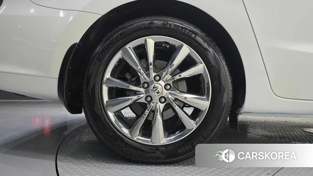 Kia The New Carnival id 4520353 из Кореи 15
