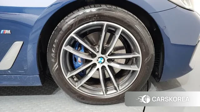 BMW 5 Series (G30) id 3428159 из Кореи 15