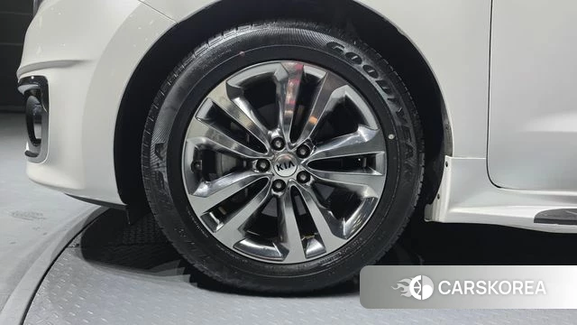 Kia All New Carnival id 4543783 из Кореи 15