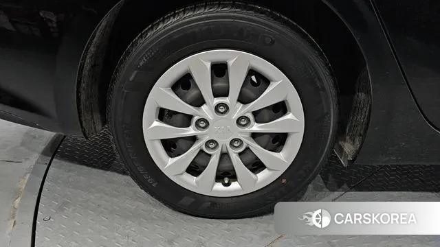 Kia Come New K3 id 3509207 из Кореи 15