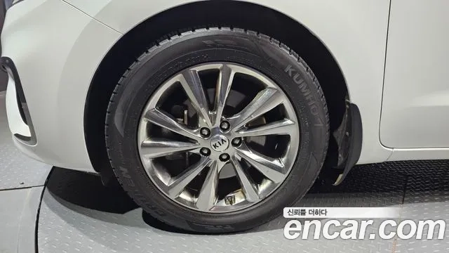 Kia The New Carnival id 2928099 из Кореи 15