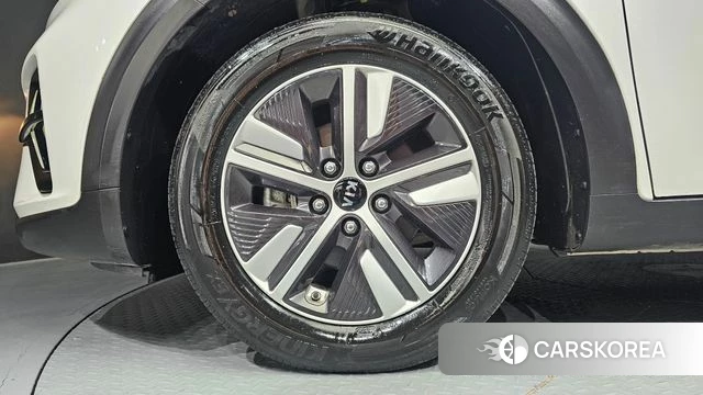 Kia The New Niro id 4464838 из Кореи 25