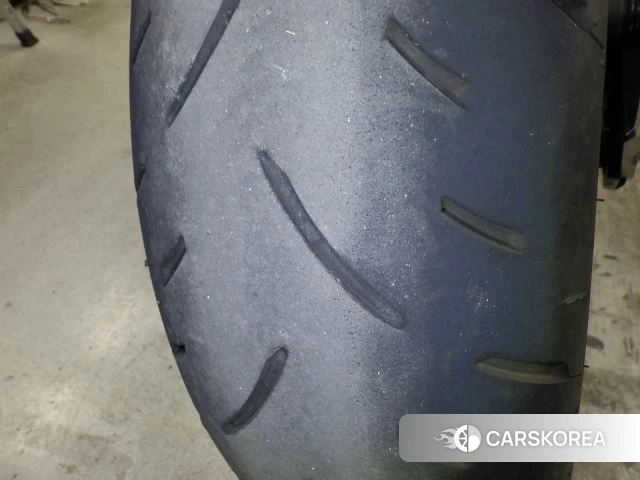 Kawasaki Z900RS id 3949258 из Японии 30
